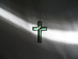 Green Bevelled Cross