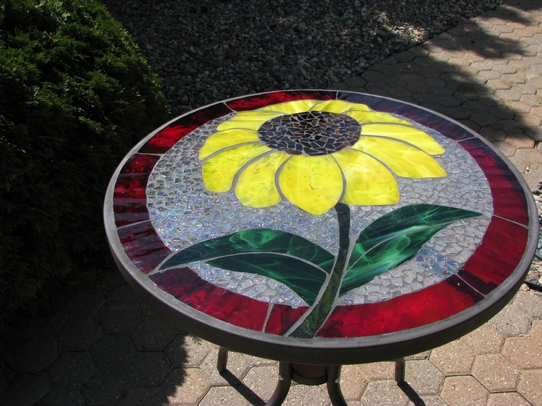 sunflower-table.jpg
