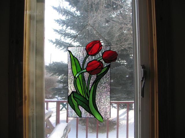 3-red-tulips-come-to-life.jpg